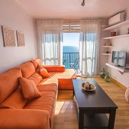 Piso Primera Linea De Playa * Málaga