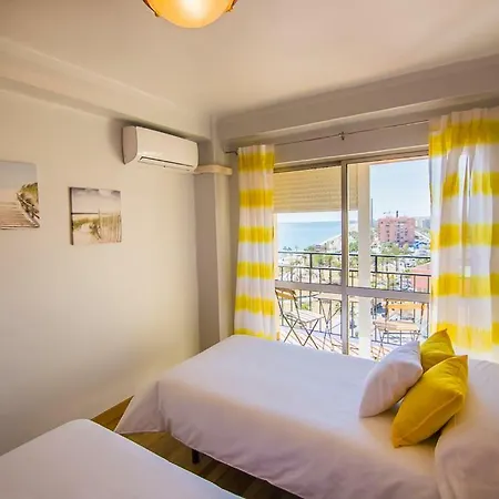 Piso Primera Linea De Playa 马拉加