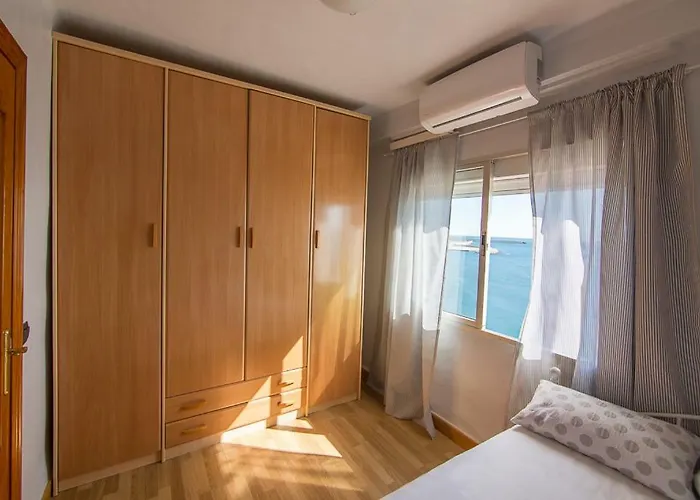 Piso Primera Linea De Playa Appartement Málaga